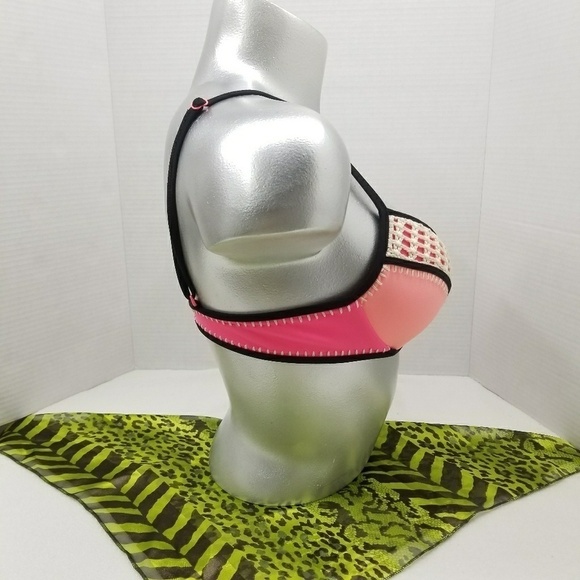 VICTORIA'S SECRET BRA SZ.34B - Picture 4 of 6